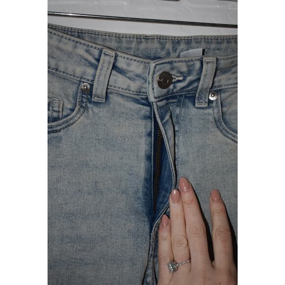 H&M Divided Acid Wash Blue Flare Jeans Size 4 - Picture 4 of 4